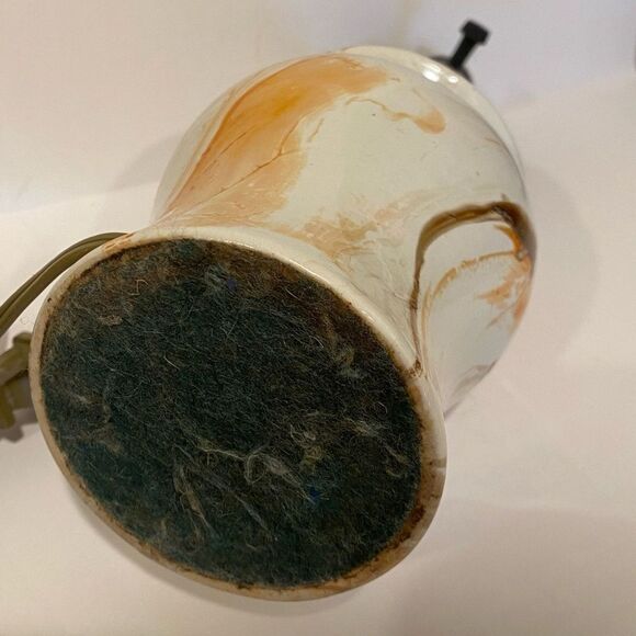 Vintage Mid-Century Marbled Ceramic Table Lamp – Swirl Glaze Accent - Picture 6 of 6